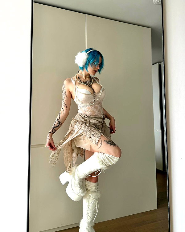 lyracr0w0 instagram image archive image