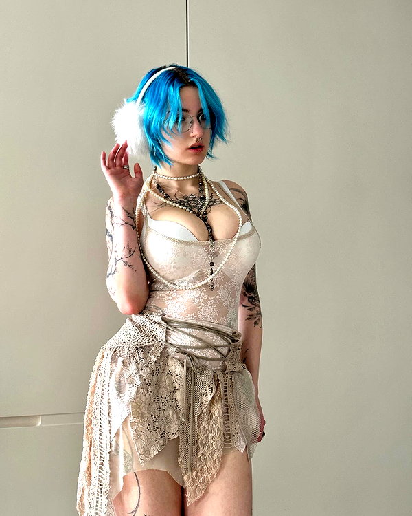 lyracr0w0 instagram image archive image