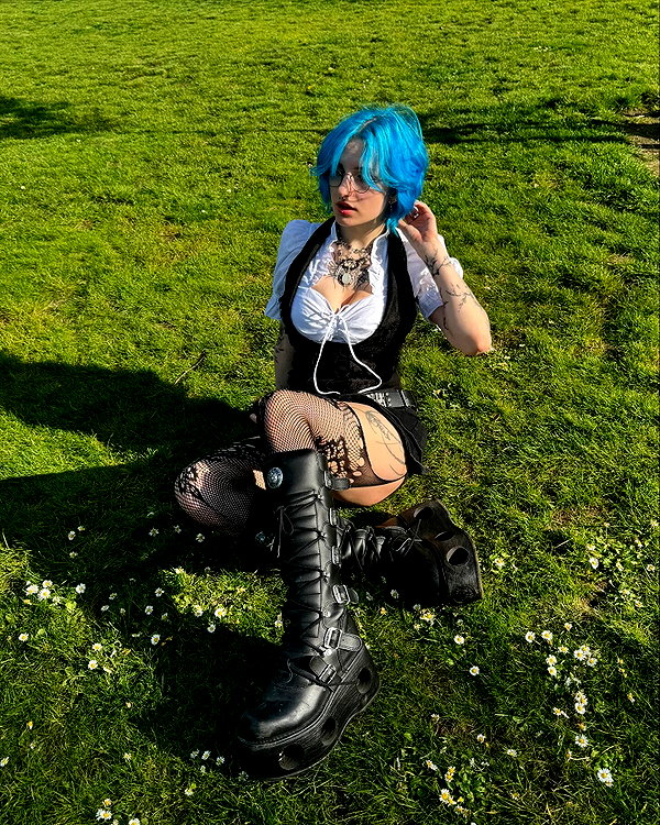 lyracr0w0 instagram image archive image