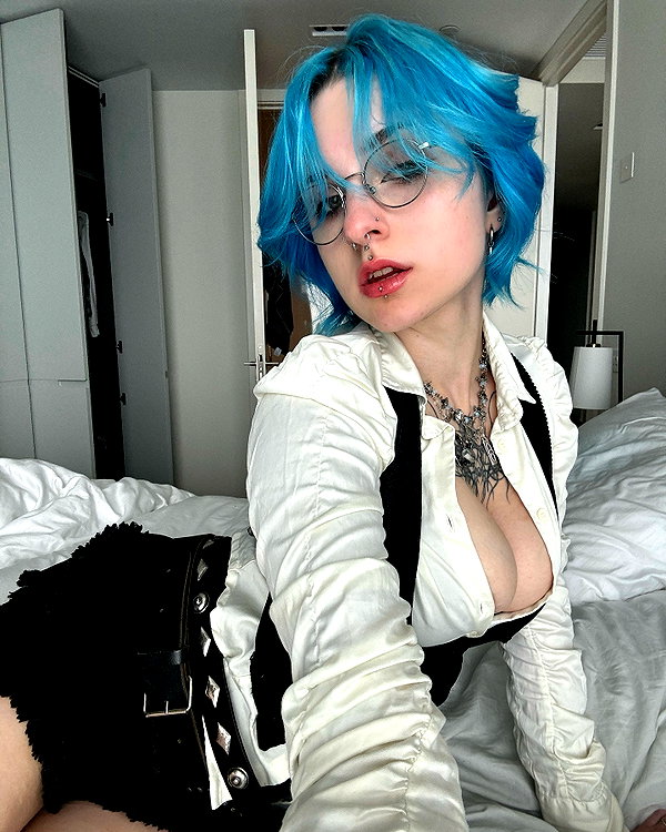 lyracr0w0 instagram image archive image