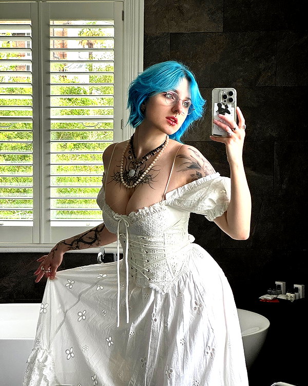lyracr0w0 instagram image archive image