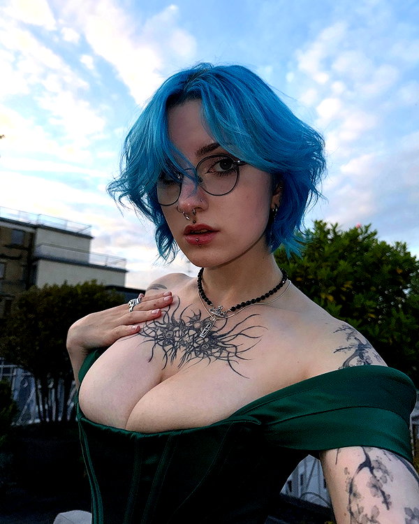 lyracr0w0 instagram image archive image
