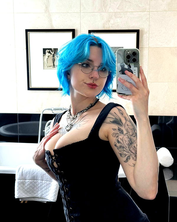 lyracr0w0 instagram image archive image
