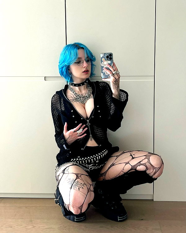 lyracr0w0 instagram image archive image