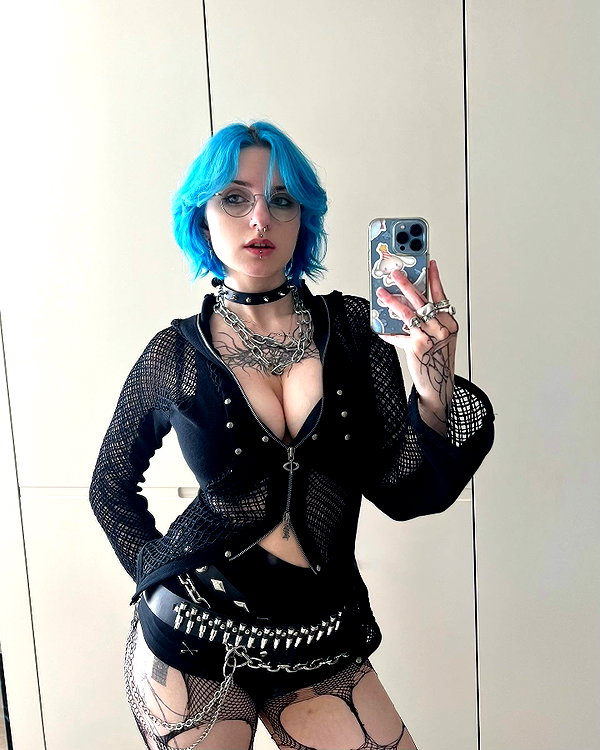 lyracr0w0 instagram image archive image