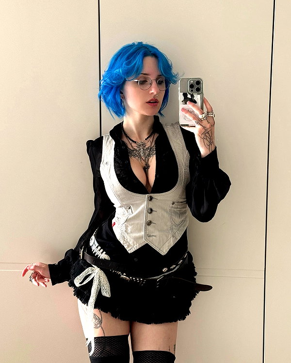 lyracr0w0 instagram image archive image