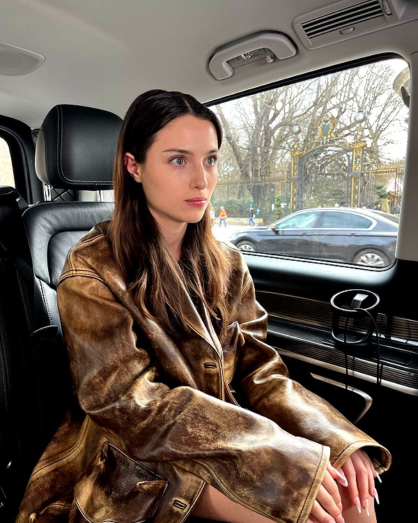 madelineargy instagram image archive image