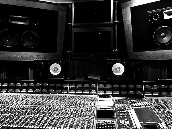 madisonbeer instagram image archive image
