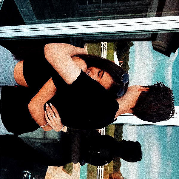 madisonbeer instagram image archive image