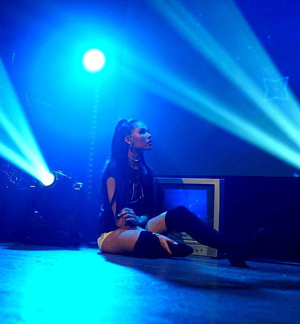 madisonbeer instagram image archive image