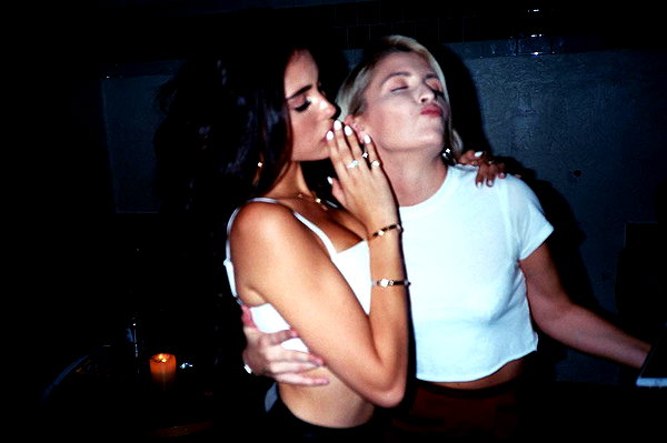 madisonbeer instagram image archive image