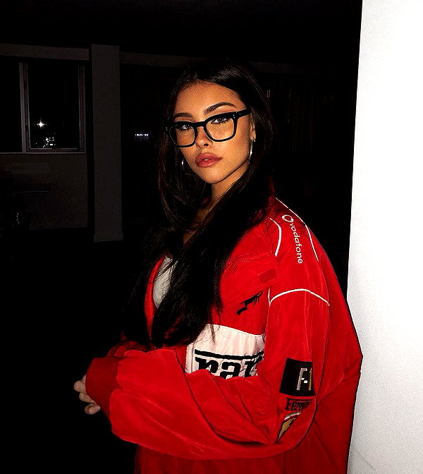madisonbeer instagram image archive image