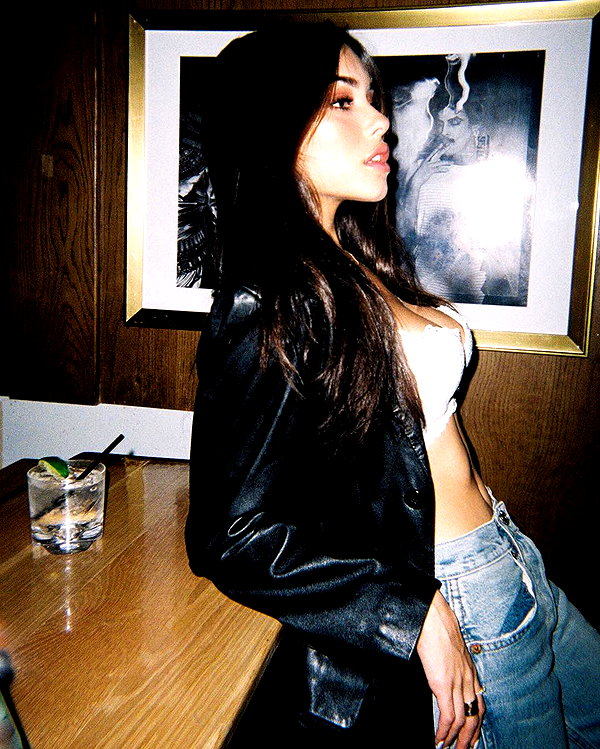 madisonbeer instagram image archive image