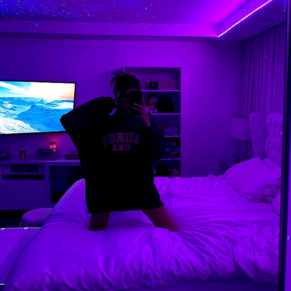 madisonbeer instagram image archive image