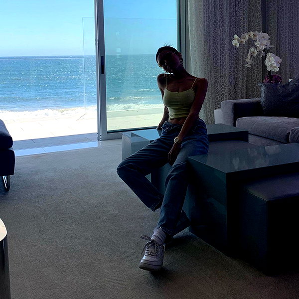 madisonbeer instagram image archive image