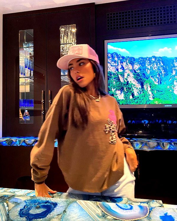 madisonbeer instagram image archive image
