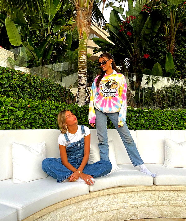 madisonbeer instagram image archive image