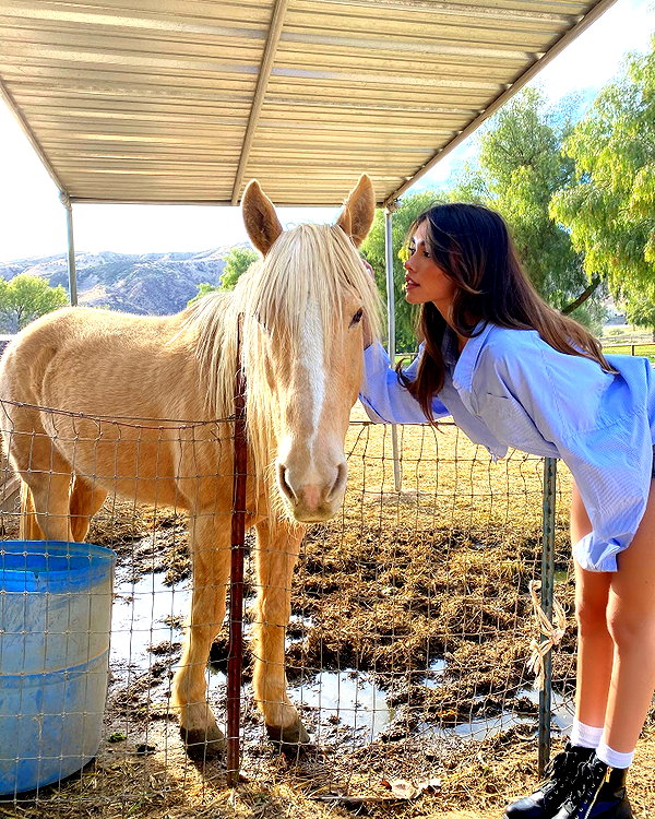 madisonbeer instagram image archive image