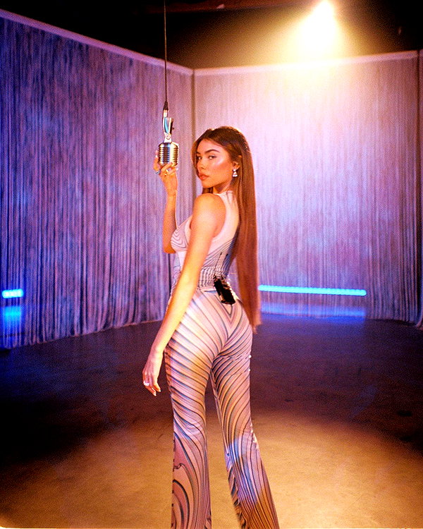 madisonbeer instagram image archive image