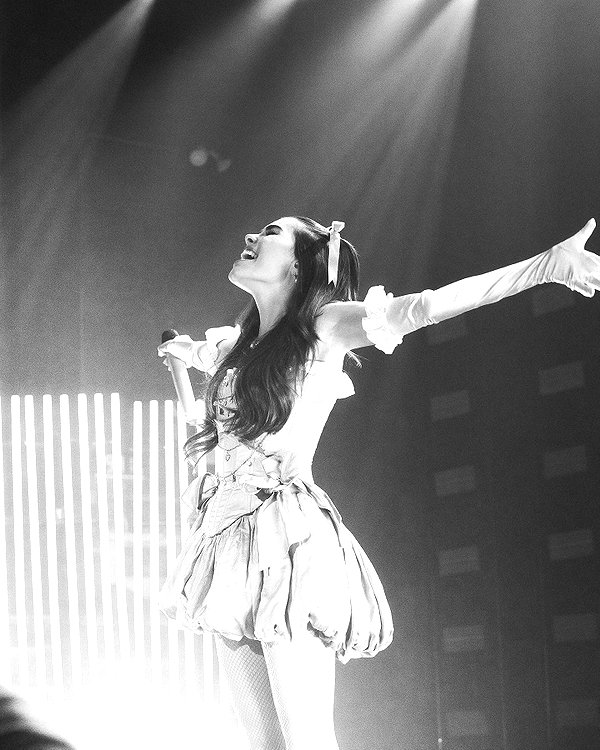 madisonbeer instagram image archive image
