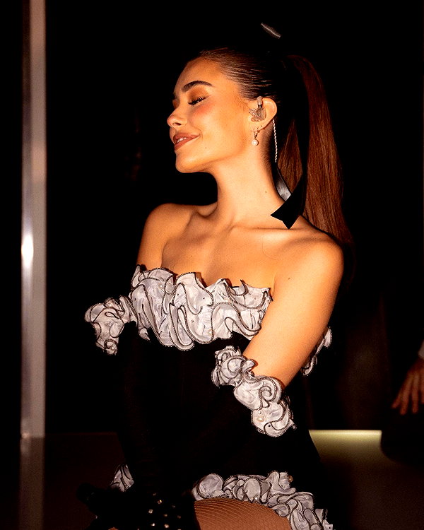 madisonbeer instagram image archive image