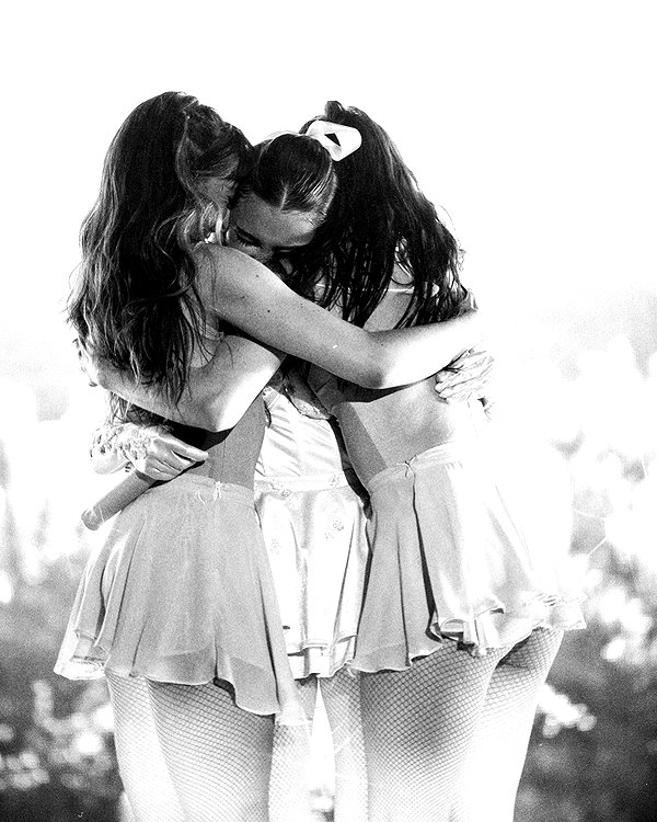 madisonbeer instagram image archive image