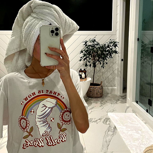 madisonbeer instagram image archive image