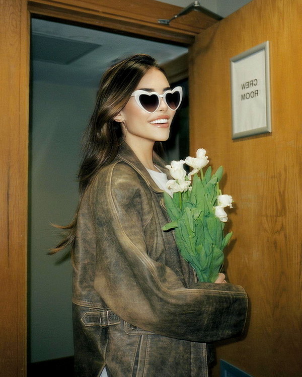 madisonbeer instagram image archive image