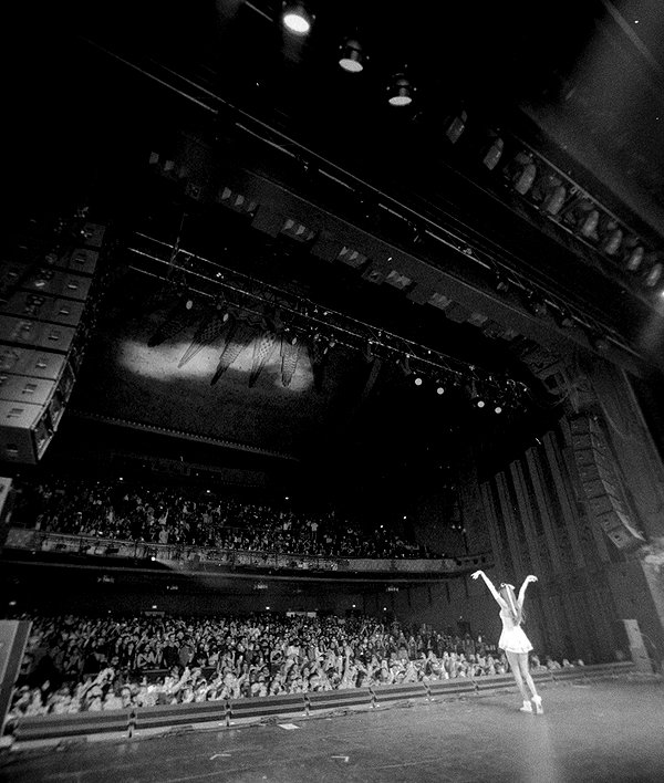 madisonbeer instagram image archive image
