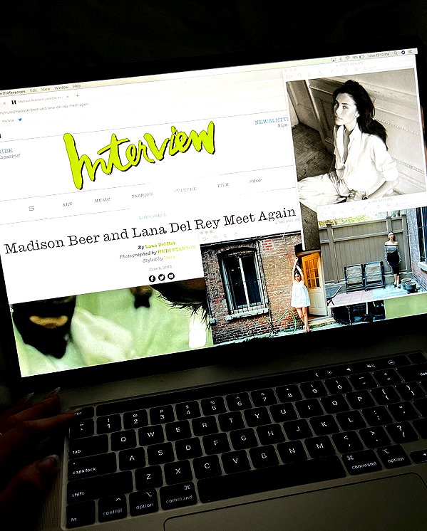 madisonbeer instagram image archive image