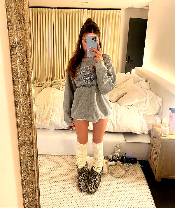 madisonbeer instagram image archive image