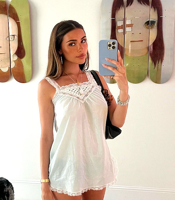 madisonbeer instagram image archive image