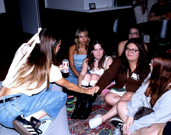 madisonbeer instagram image archive image
