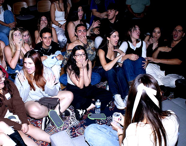 madisonbeer instagram image archive image