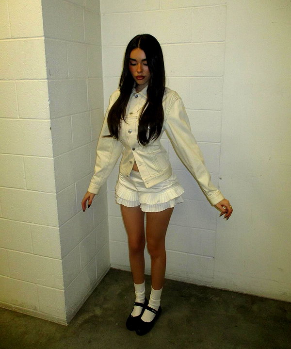 madisonbeer instagram image archive image