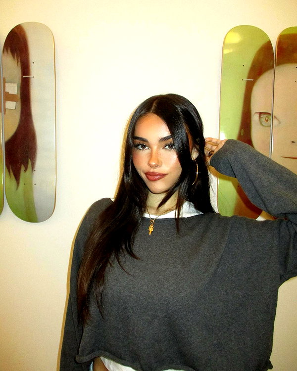 madisonbeer instagram image archive image
