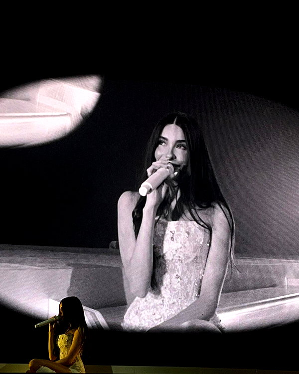 madisonbeer instagram image archive image