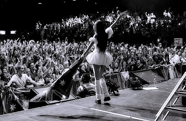 madisonbeer instagram image archive image