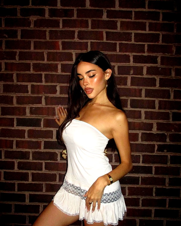 madisonbeer instagram image archive image