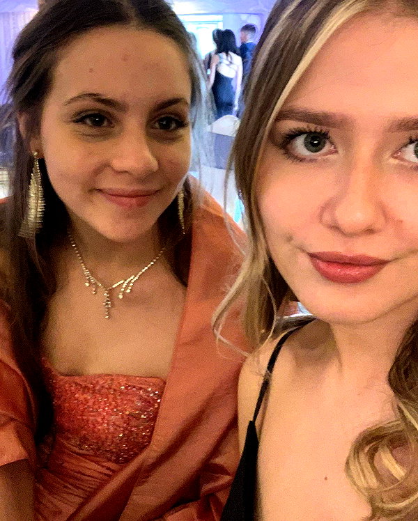 maeve.edwards.x instagram image archive image