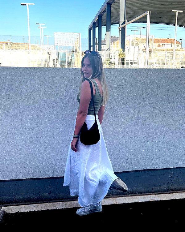 maeve.edwards.x instagram image archive image