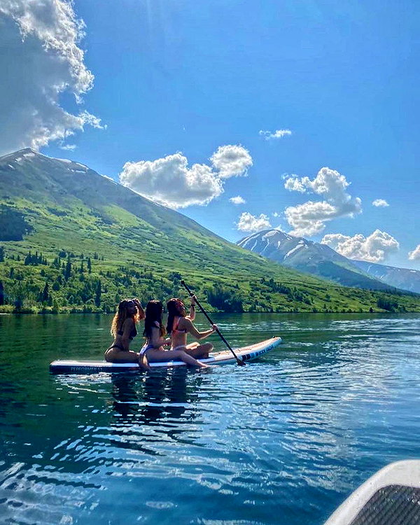 maiaj0nes_ instagram image archive image