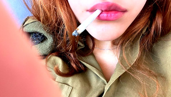 manic__sexdoll instagram image archive image