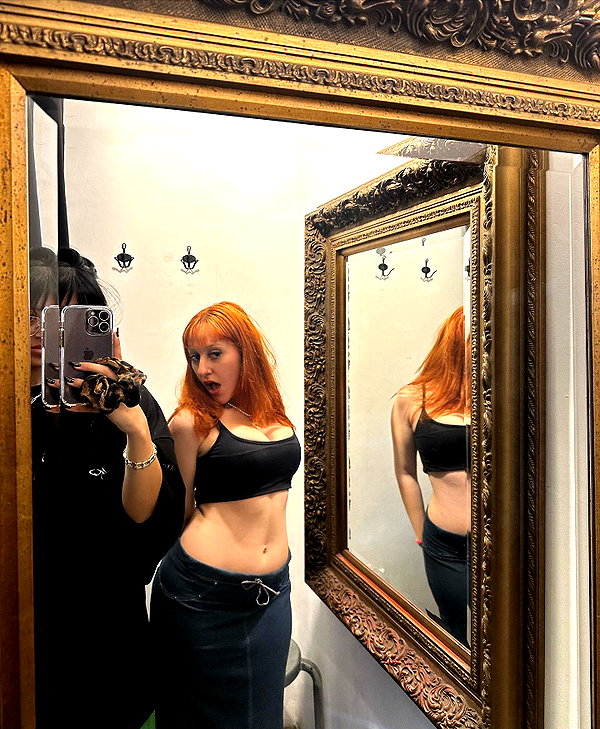 manic__sexdoll instagram image archive image