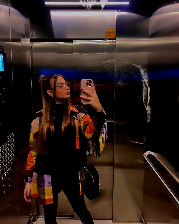 maria_vaisburd instagram image archive image