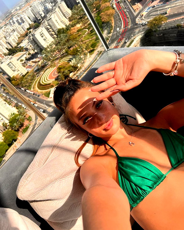 maria_vaisburd instagram image archive image