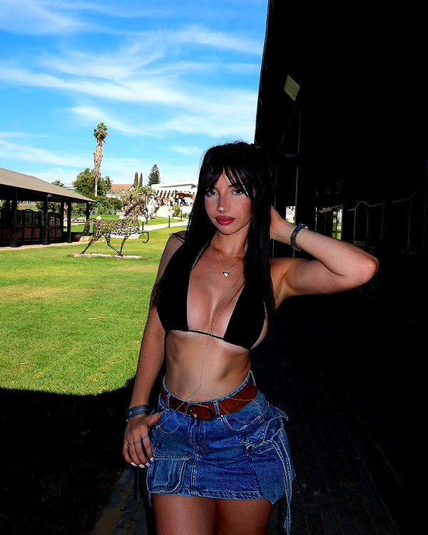 mayaellron instagram image archive image