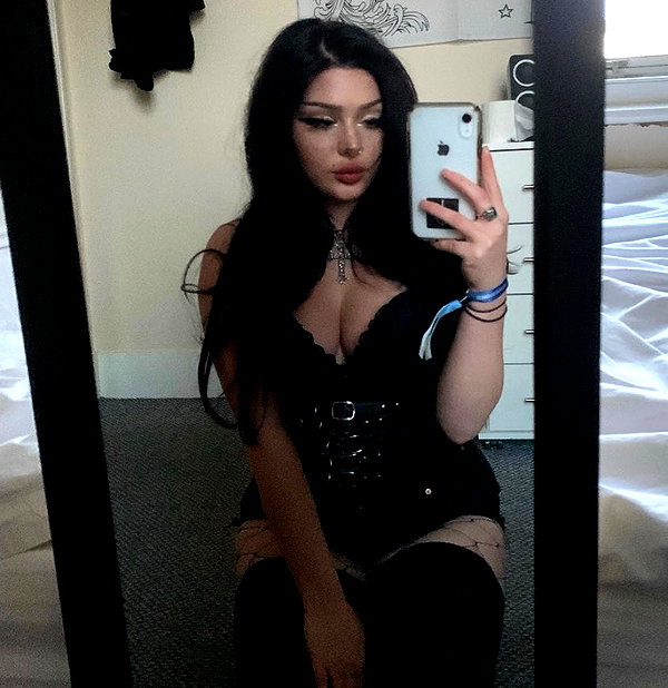 mayamorgannnnnn instagram image archive image