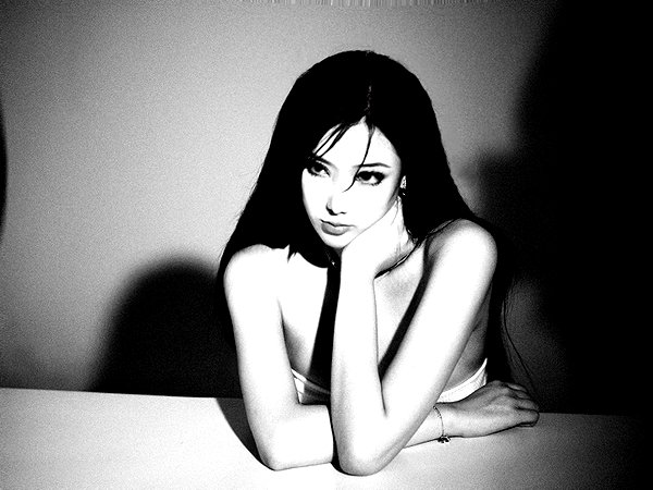 maymay_hitomi instagram image archive image