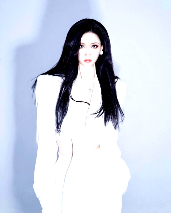 maymay_hitomi instagram image archive image